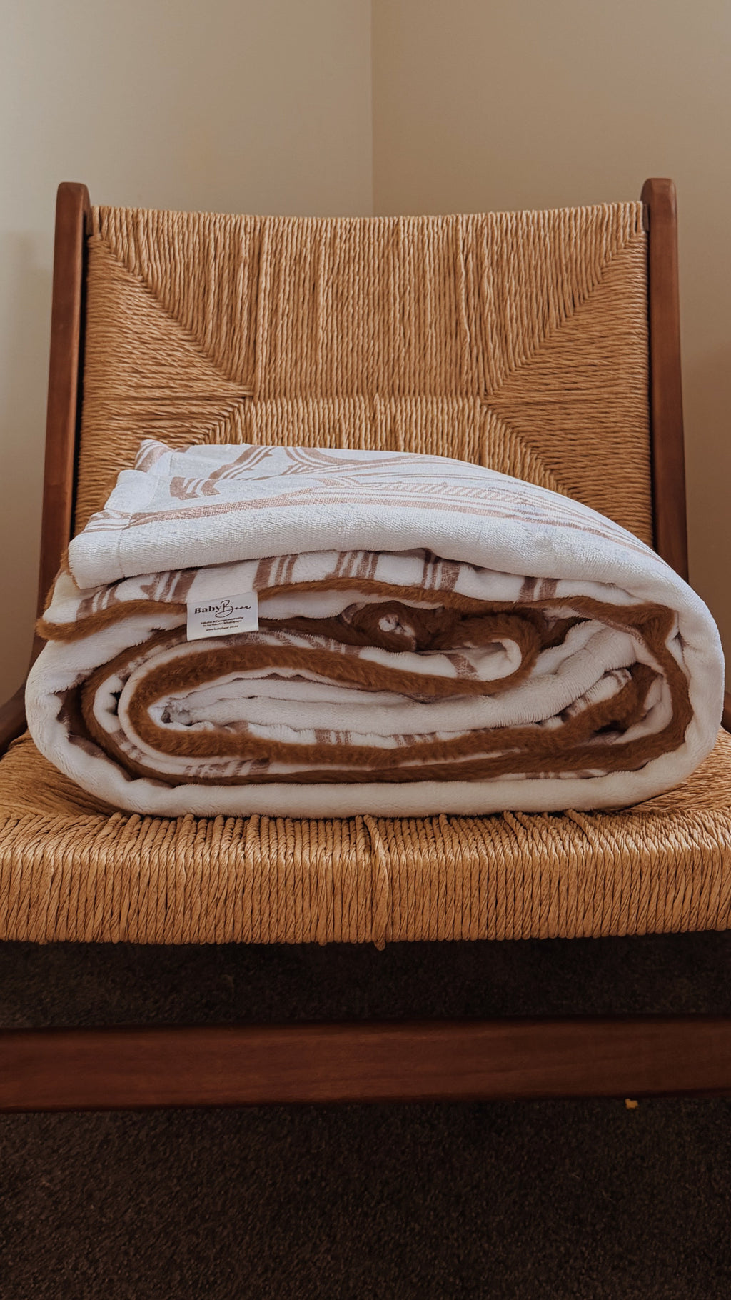 Faux fur throw blanket (Small)