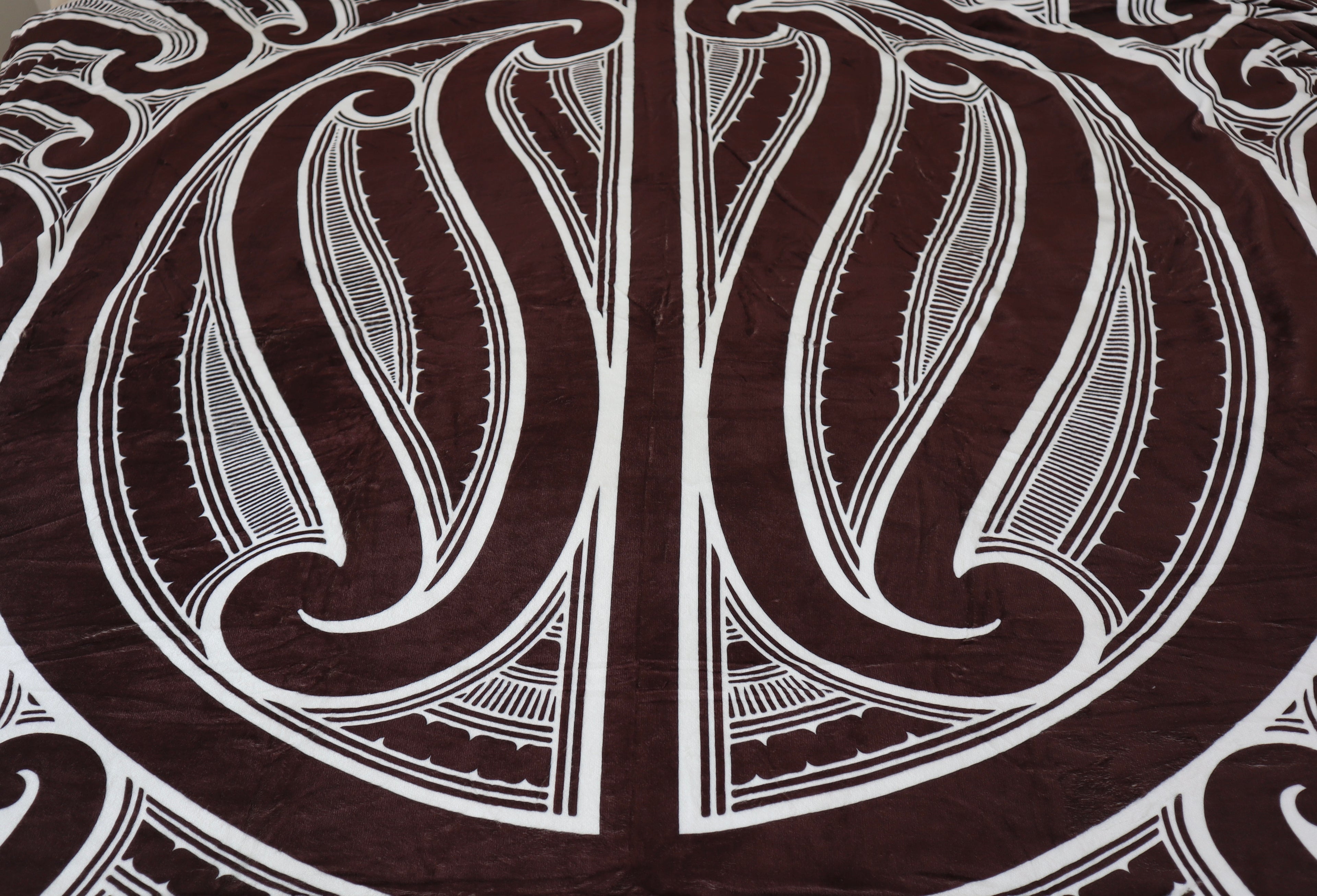 Chocolate- QUEEN sized Blanket