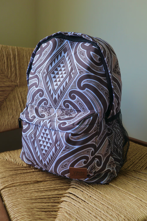 Bags (Pēke) - Cool Brown