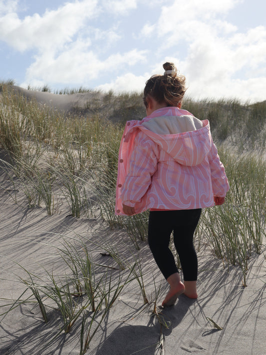Tūhono Rain Jacket Māwhero (Pink)
