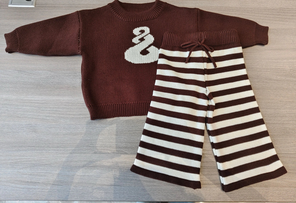 Chocolate Pikorua Knit Set