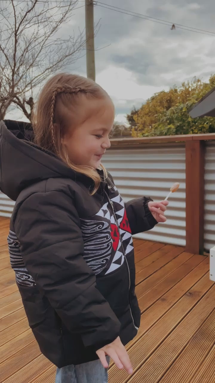 Tū Māia Puffer Jacket